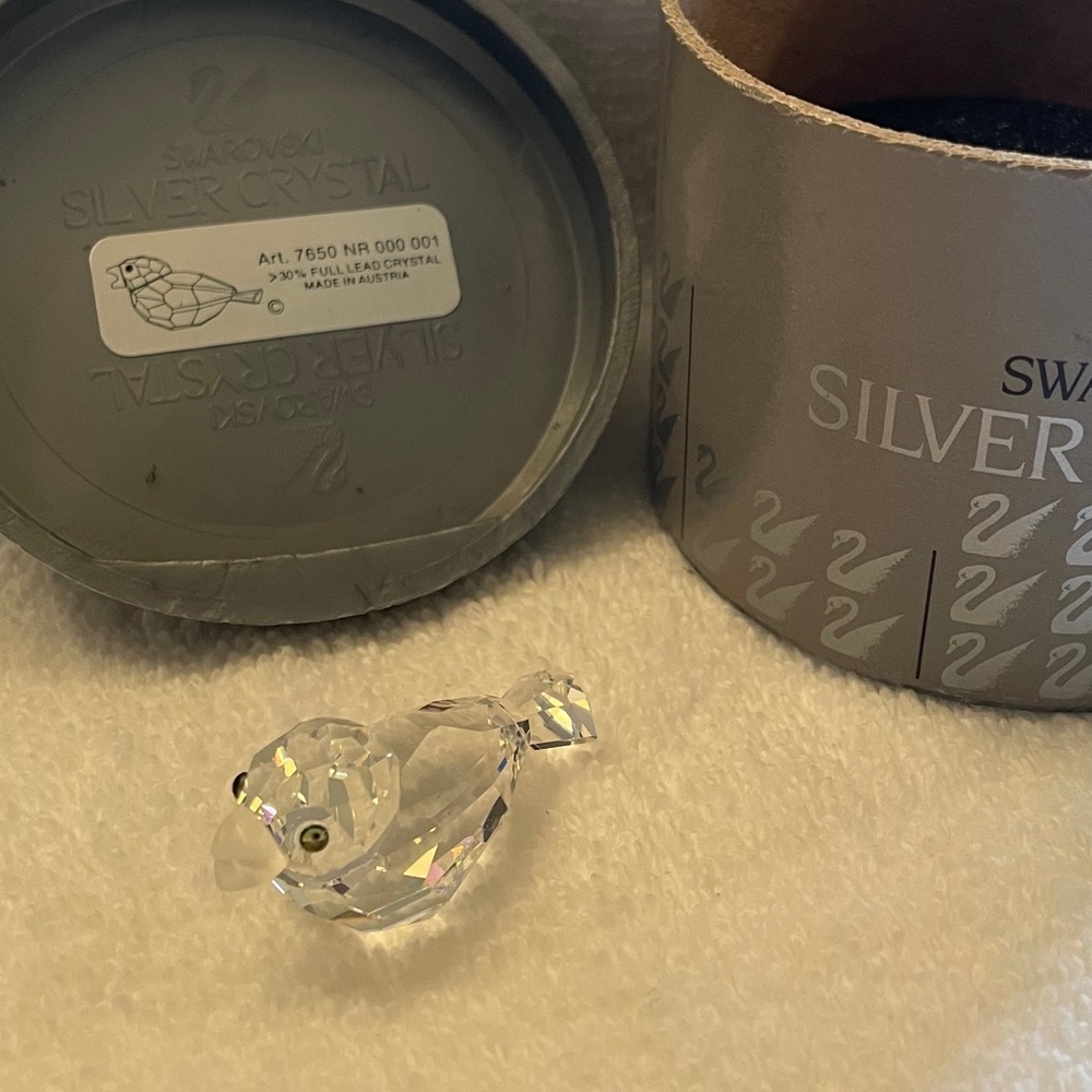 Swarovski Silver Crystal Faceted Bird Figurine - Clear Crystal 7650